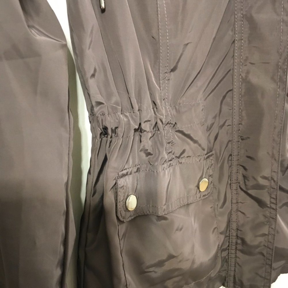 Athletic Collection by 26 International Lightweight Jacket - Picture 7 of 10